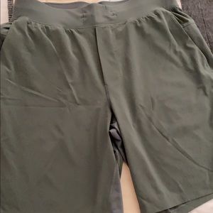 Men’s Lululemon Shorts, size L